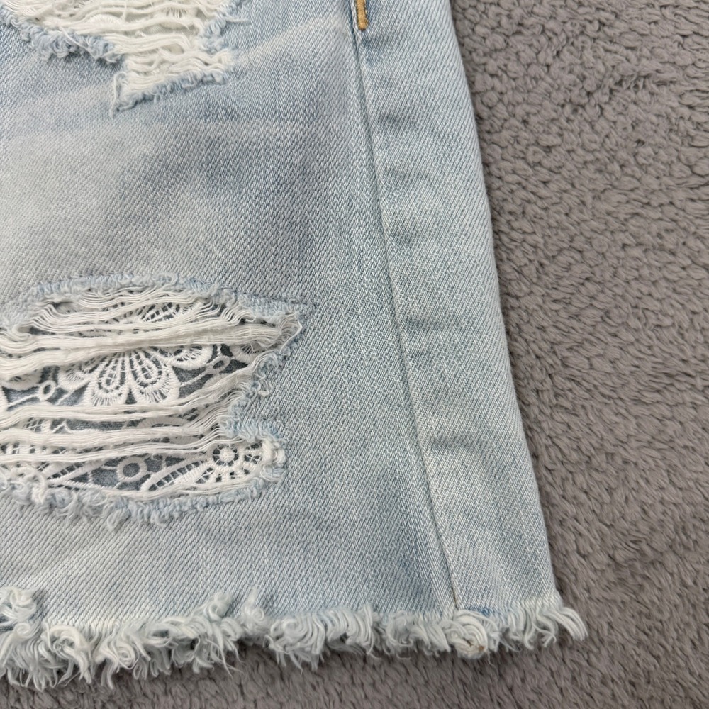 American Eagle Denim Mini Skirt Womens 8 Blue Distressed Lace Inset Frayed Hem - Picture 5 of 10
